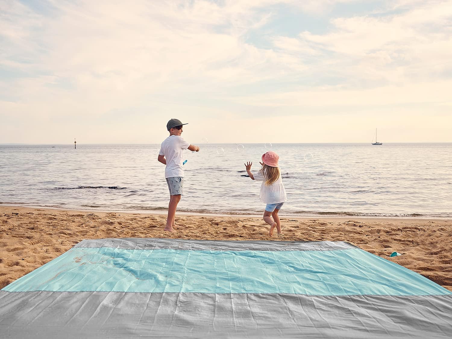 WEKAPO Sand Free Beach Blanket, Grey