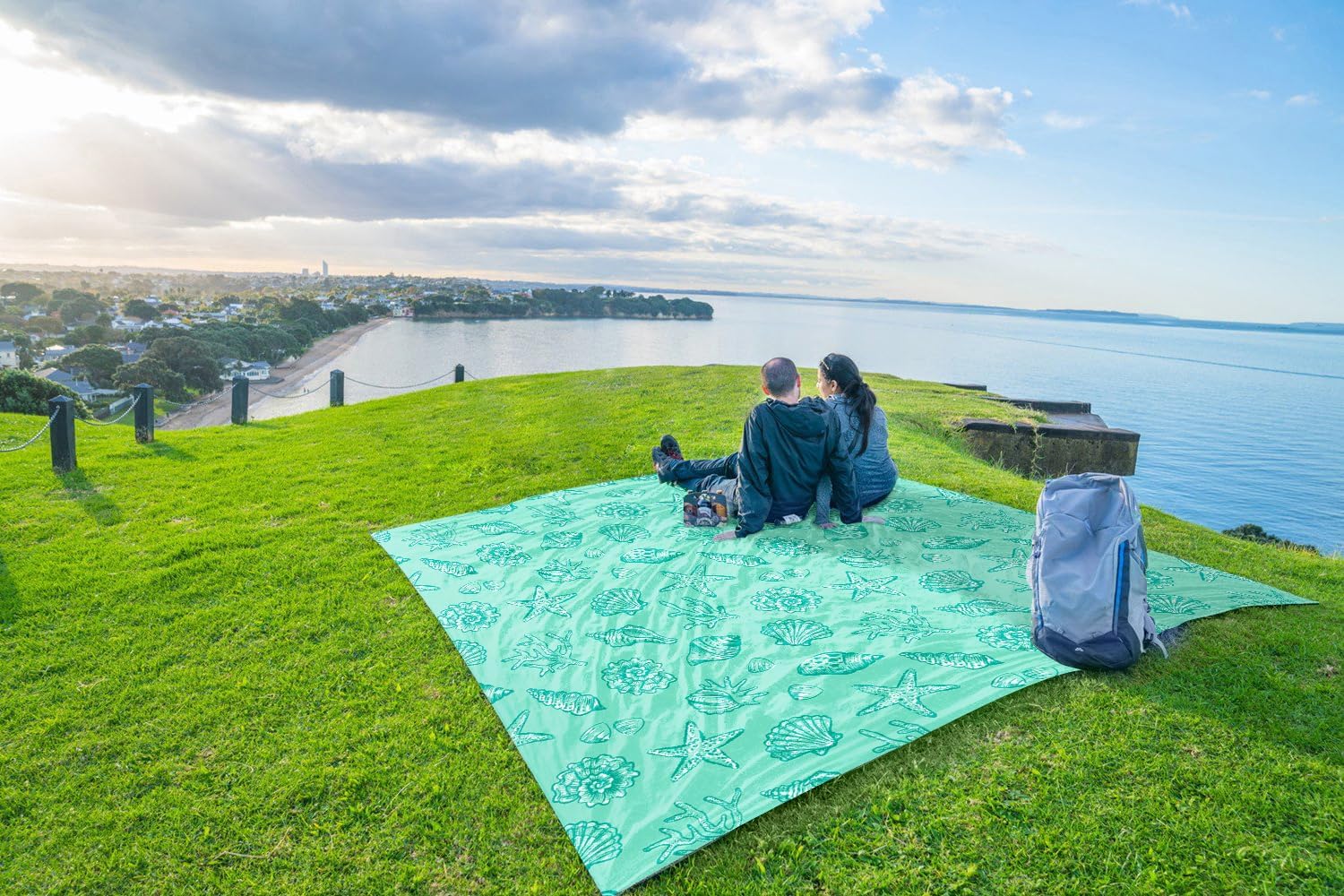 WEKAPO Sand Free Beach Blanket,Turquoise Shells