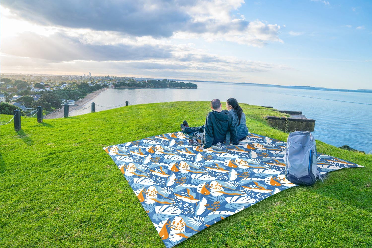 WEKAPO Sand Free Beach Blanket,Sea Leaves