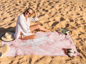 WEKAPO Microfiber Beach Towel,Pink Sea Turtle