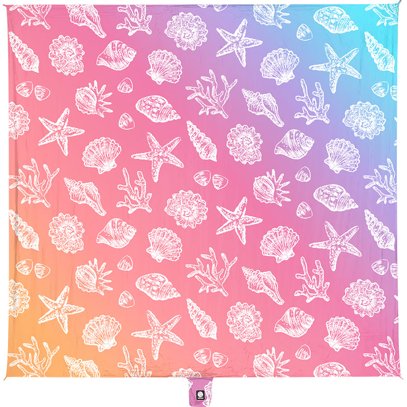 WEKAPO Sand Free Beach Blanket, Pinkish Purple Sea Shells